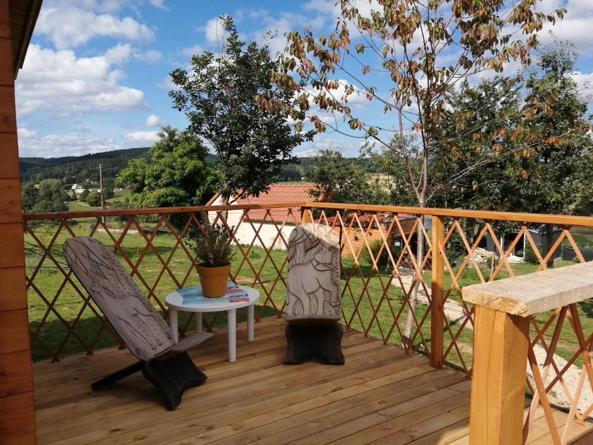 Le Chalet Des Etoiles Champagnac-le-Vieux Eksteriør bilde